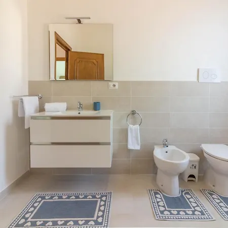 בית נופש Guesthost Peaceful In With Garden