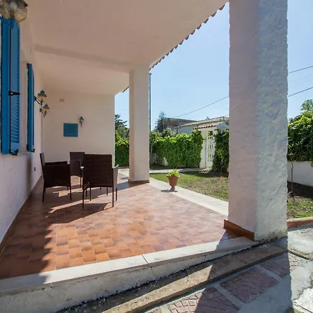 Guesthost Peaceful In With Garden Vakantiehuis *