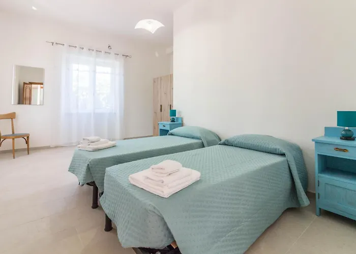 Guesthost Peaceful In With Garden Berchiddeddu