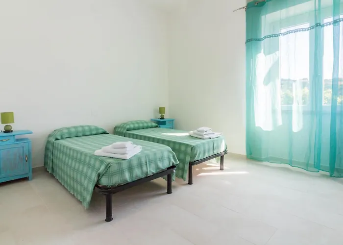 Guesthost Peaceful In With Garden *